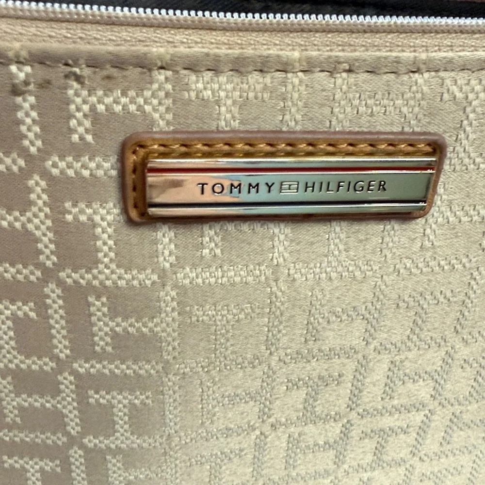 Beige Patterned Wallet - Picture 6 of 8